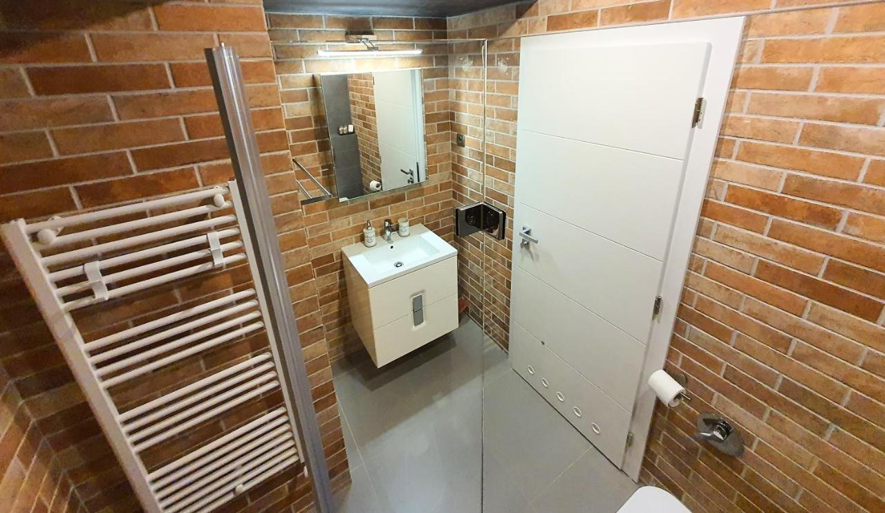 Eriss Studio Suite - Ozone Building Apartment Cluj-Napoca Exterior foto